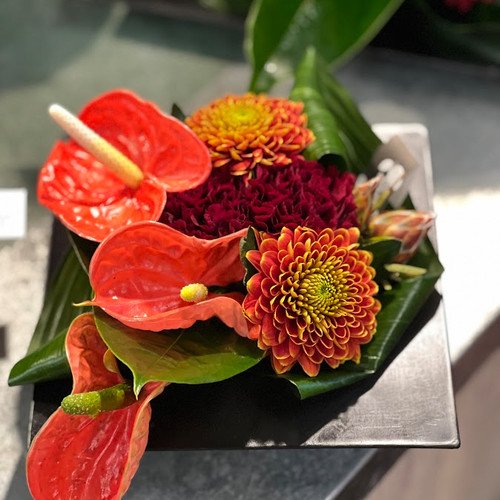 Bloemstukken met verse bloemen